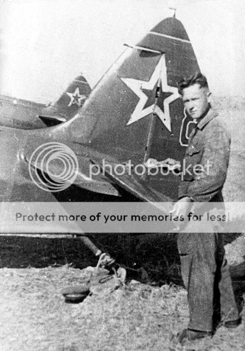 russianpilotspitfire_zpscffc4a1c.jpg