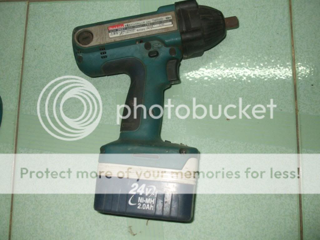 Cần bán số lượng lớn thiết bị điện cầm tay:Máy cưa,khoan,bắn vít,đục betong,cắt.. - 3