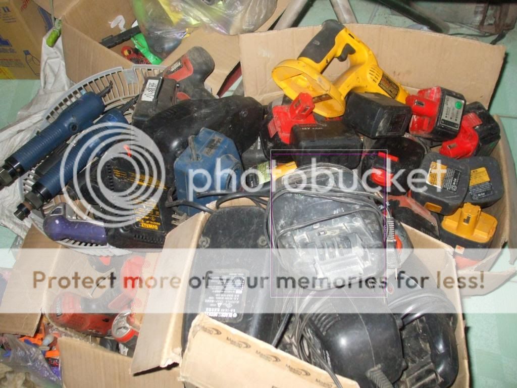 Cần bán số lượng lớn thiết bị điện cầm tay:Máy cưa,khoan,bắn vít,đục betong,cắt.. - 19